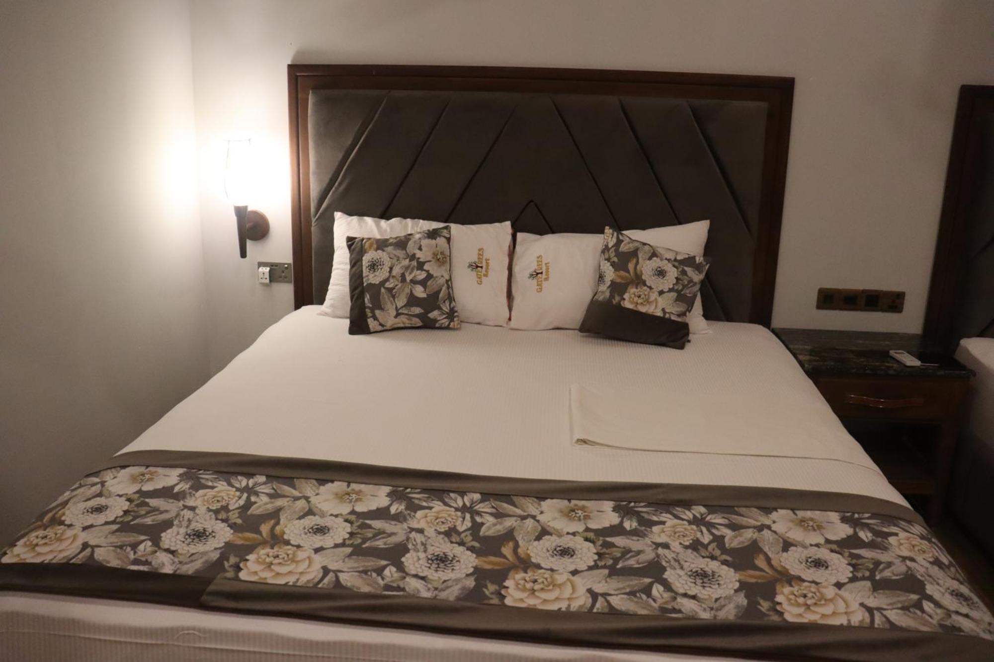 Gatetrees Guest house 3*