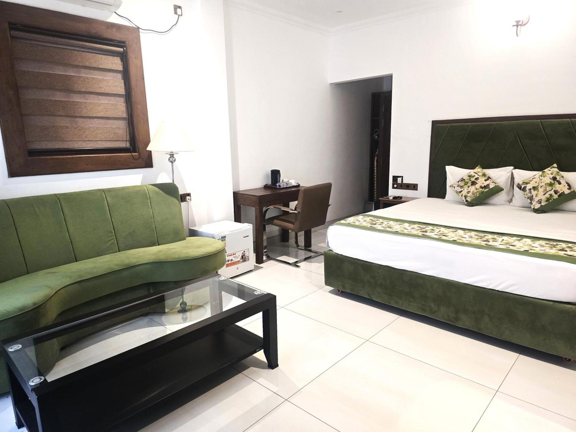 Gatetrees Guest house 3*
